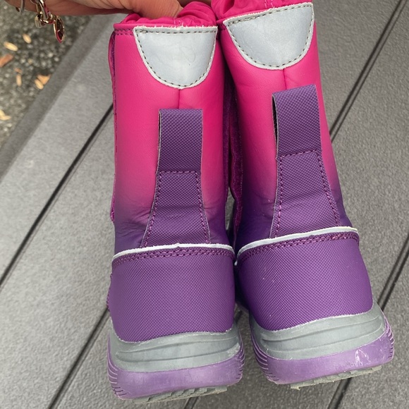 NWT - LANDS’ END Kids Snow Flurry Insulated Winter Boots in Winter Violet Ombré - Picture 5 of 7